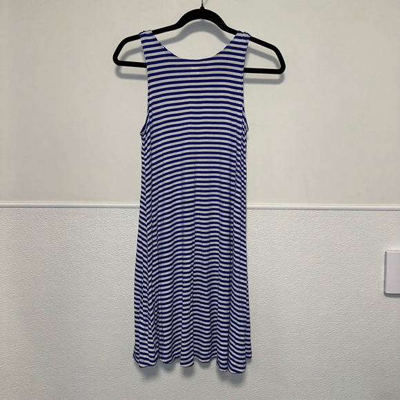 Women's Old Navy Dress Size Small Blue & White Striped Sleeveless - Picture 4 of 8